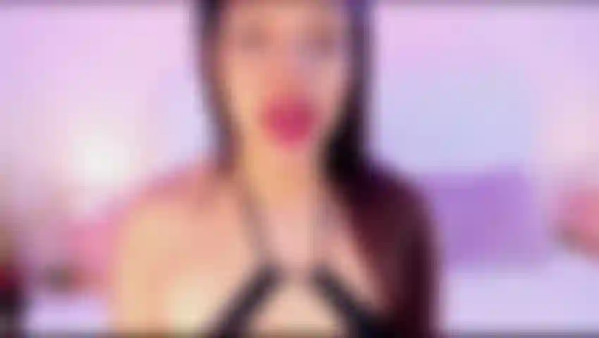 Ti piace questa vista mentre mi bagno la figa per te?