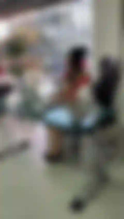 Una segretaria sexy e calda.