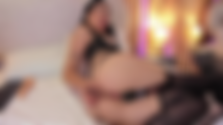 Ogni centimetro dentro il mio stretto buchetto.