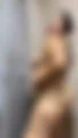 Fai una doccia con me.