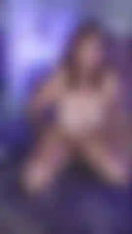 La mia profonda figa, il mio dolce paradiso.