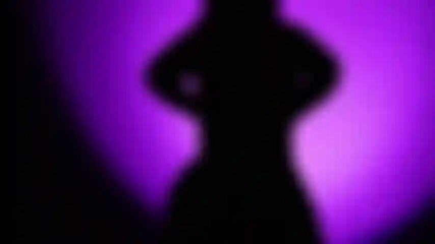 Il tuo posto felice è sotto il mio culo!