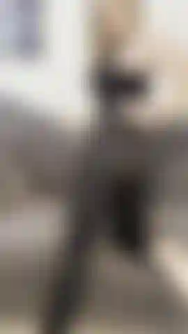 Adorazione del culo dopo la palestra per la padrona emma.