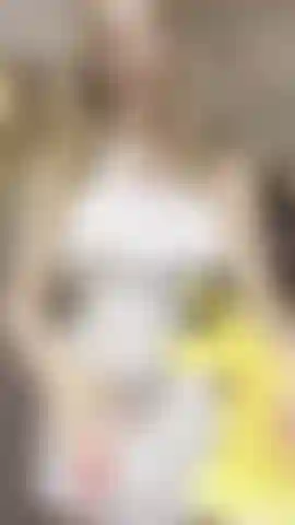 Una milf in calendula.