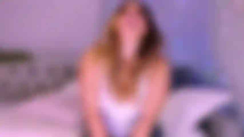 Joi relax: hai avuto una lunga giornata di lavoro. Fai un respiro profondo, concentrati e masturbati seguendo le mie istruzioni. Ti farò un conto alla rovescia e potremo unirci.