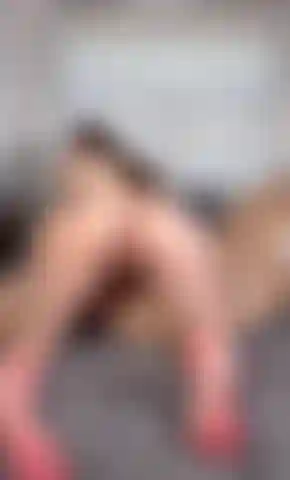 Anal fingering and I cum hard and spread my sexy ass open