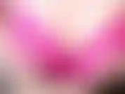 Se riesci a seguire tutti i miei comandi in questa clip, mi toglierò il reggiseno. Mi taglierai le tette ancora e ancora e verrai solo quando lo dico.