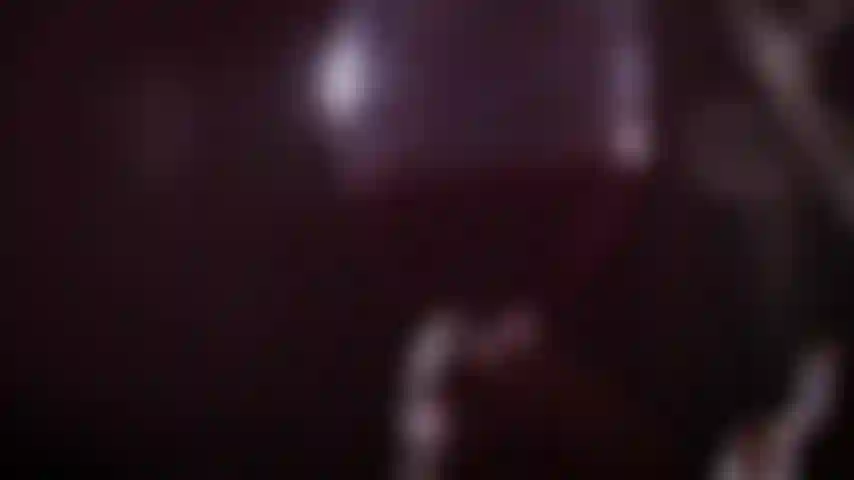 Amo la tua impotenza, sono sinceramente sadica e trovo il mio lavoro eccitante e soddisfacente.