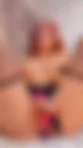 La fica gioca a squirtare!