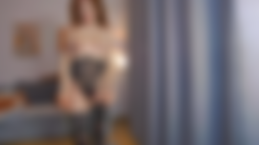 Un dildo di vetro nel mio culo sexy.