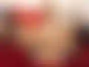 Adoro i miei piedi con i tacchi cubani.