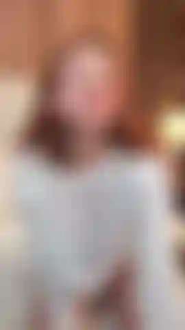 Ogni carezza che mi do è solo un'ombra di ciò che muoio dalla voglia di farti sentire. Osi venire per il resto?
