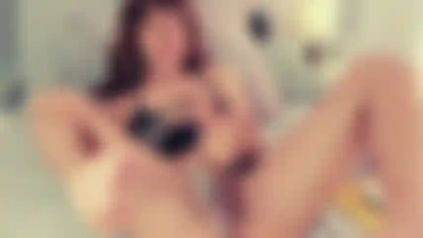 Mi piace squirtare quando vieni qui!