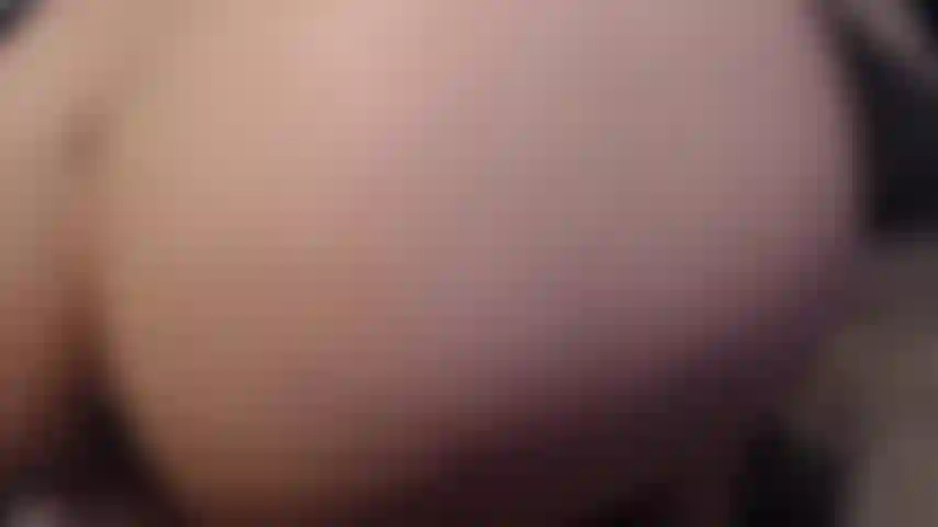 Il buco del culo coperto di sperma.