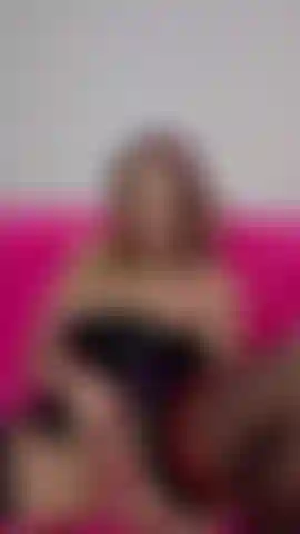 Pussy Play