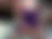 Tu ami il mio cazzo! Sarai una bella cagna strap-on per me! Accarezzo il mio cazzo strapon e tu lo adori! Ti umilio e ti rendo debole per il mio cazzo! Adora me e il mio cazzo perfetto!