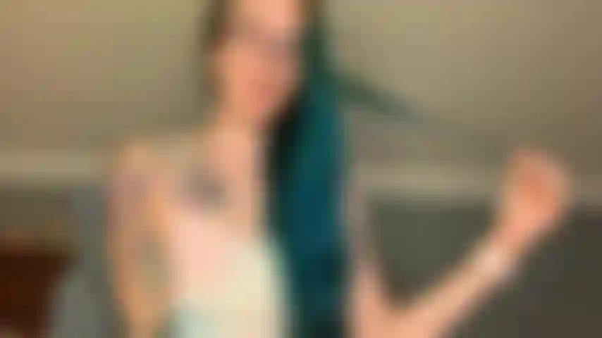 Piccolo cazzo joi- così.... Solo tu e di nuovo il tuo minuscolo cazzo senza valore? Lol... Certo! Questa è la tua vita sessuale, tu e la tua mano. Nessuno scoperà mai il tuo minuscolo cazzo.