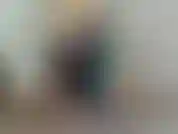 Getteremo via il vecchio e noioso "joi" e proveremo qualcosa di più avventuroso. Ti verrà chiesto di masturbarti in questo video. Così come molti altri compiti, tra cui giochi anali e cei!