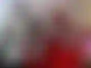 I miei piedi sexy così vicini al tuo viso, proprio come piacciono a te! Ti ignoro, navigo sul telefono mentre mi rilasso. I miei piedi penzolano proprio sulla tua faccia. Adoro ogni momento che ti do con i miei piedi sexy!