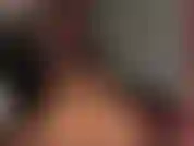 Volevo vedere come appare la mia figa dal tuo punto di vista. Strofinandoci sopra finché non ho iniziato a venire.