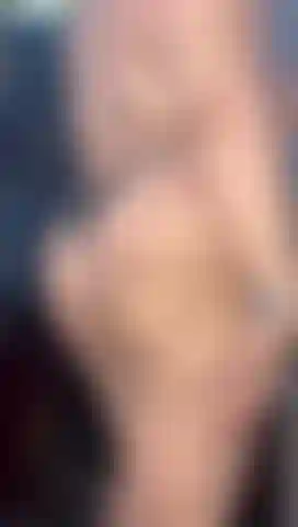 Ti piace il mio culo maturo?