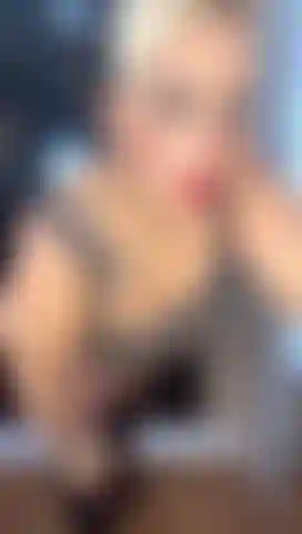 Ti piace il mio culo maturo?