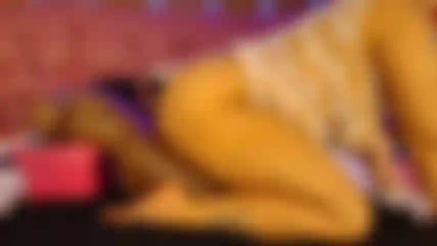 Ti piacerebbe vedermi scopare il mio grosso cazzo?