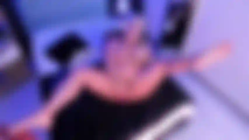 Ho scopato la mia figa matura e succosa, ti piace?