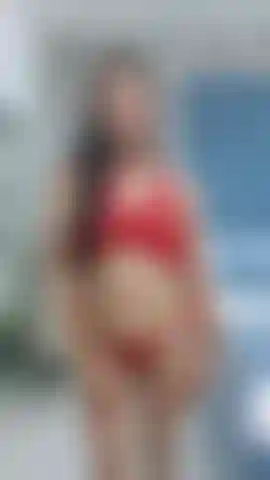 Playing with my body while I want you to fuck me without limits