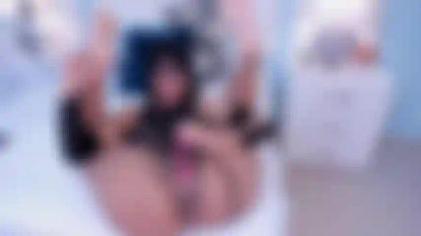 Da qui la mia figa sembra molto bella.