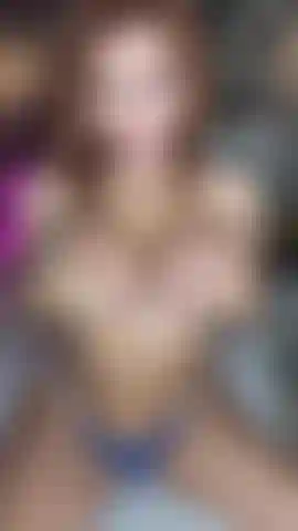 BEST OILED TITS CLIP