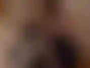 La troia femminuccia deve indossare la gabbia e poi la padrona lo prenderà in giro. Digli del grosso cazzo che mi scopa e lascia lo sperma che lui leccherà pulito. Mi paga per il rilascio. Sborrami sui guanti e leccami.