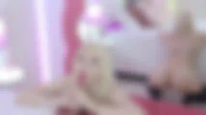 A hard cock fucking my mouth makes the reflection look more tempted