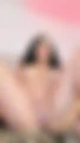 Il mio ditalino ti farà perdere la testa. 😈.