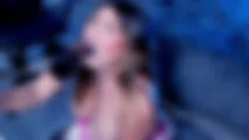 Lascia che la tua mente si confonda con la mia bocca... Lo immagini?