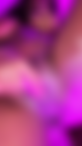 Guarda la mia figa gemere di piacere.