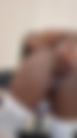 La mia figa divora il tuo cazzo nero.