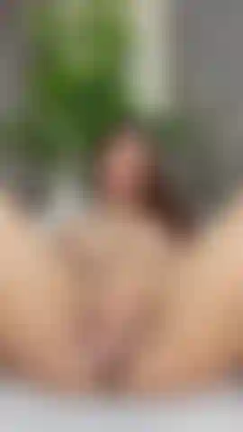Guarda quanto è bagnata la mia figa per te #dildoplay.