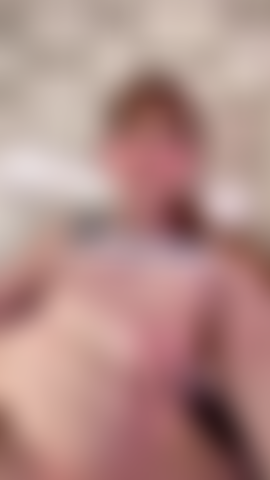 Hai fame? Mangia il mio sperma, tesoro.