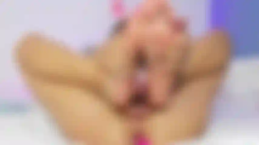 Self foorjob  in close up