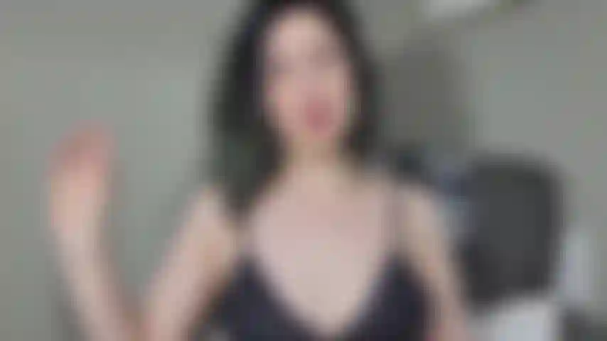 Findom in bancarotta: basta, voglio spingerti oltre il limite e farti finalmente male!