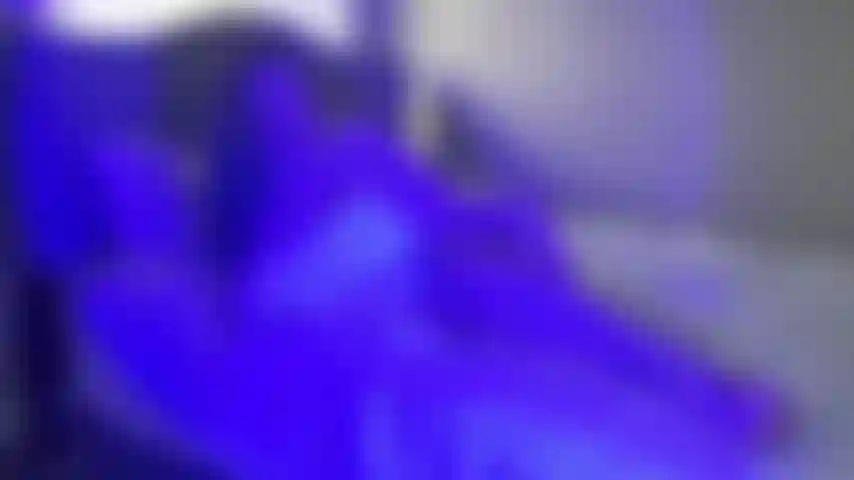 Maritino cucky: mi trovi a letto dopo che sono stato via con il mio nuovo amante... E non è tutto, ho novità anch'io, ora sei il mio marito cornuto. In questo punto di vista descrivo la tua nuova vita in dettaglio e non ho rimpianti per "avere la mia torta e mangiarla anche io".