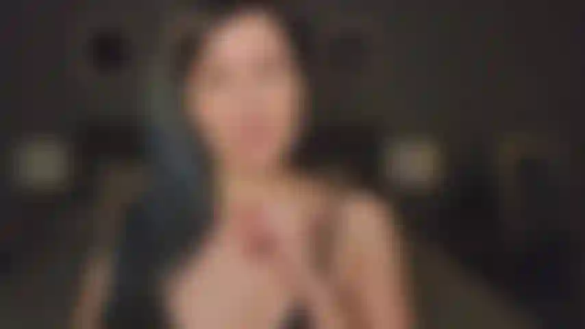 Edge and ruin: in questo video ti insegno esattamente come limitare e rovinare il tuo orgasmo per me mentre ti stuzzico con il mio corpo. Tutorial perfetto per chiunque in questo nodo!