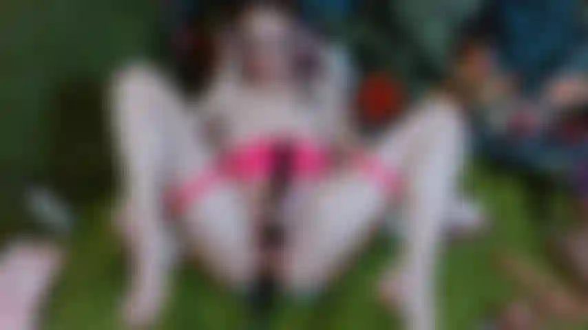 Anale con la macchina del sesso.