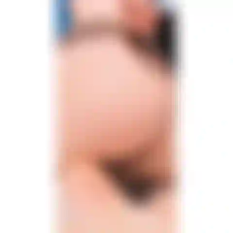 Oliando il mio bel culo al sole, al rallentatore.