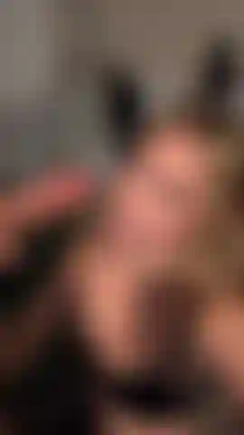 Sii un cuckold per un uomo vero.