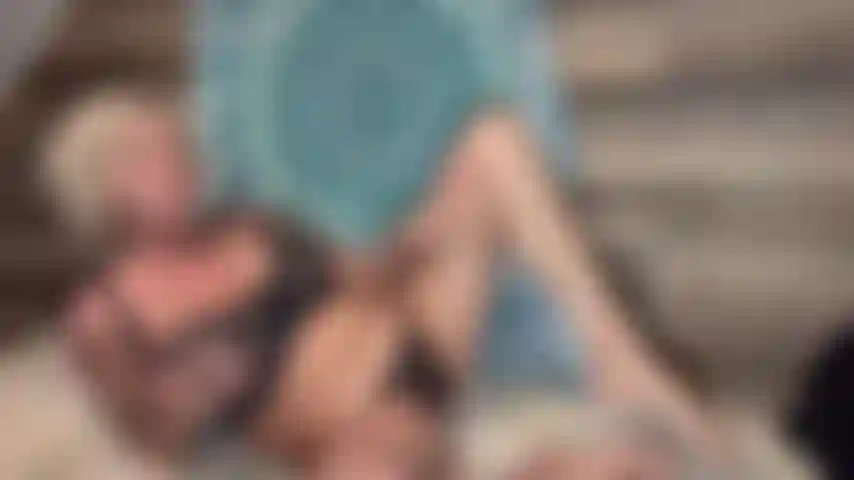 Che gioca con la mia bacchetta! Che cerca di stare zitta con le persone nella stanza accanto!