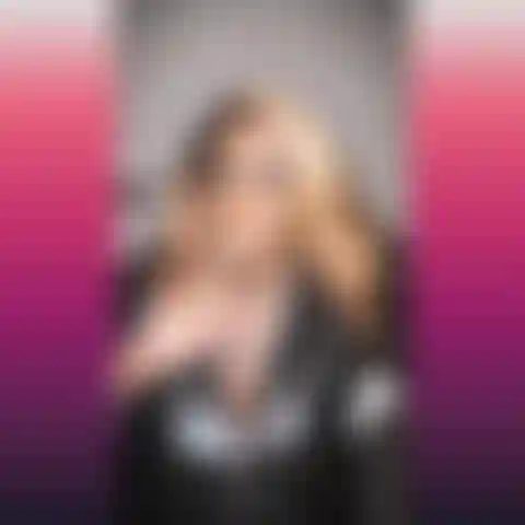 Le mutandine sono il tuo feticcio, adori rubarle ma più che rubare ami indossarle.