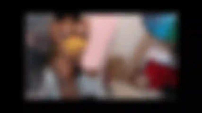 Spettacolo registrato: schiava pulitrice di sandali.