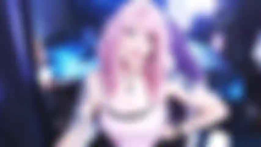 La dea che ridacchia, gioca con l'impatto del cbt e gioca con l'ago.